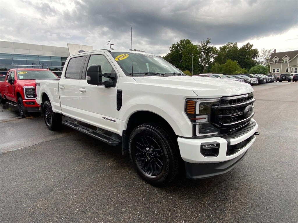 2022 Ford F-250 Lariat photo 3