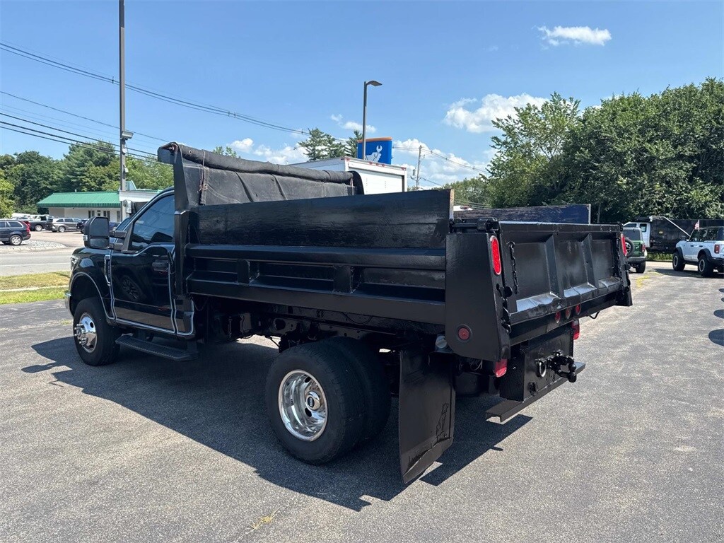 2017 Ford F-350 XL photo 3