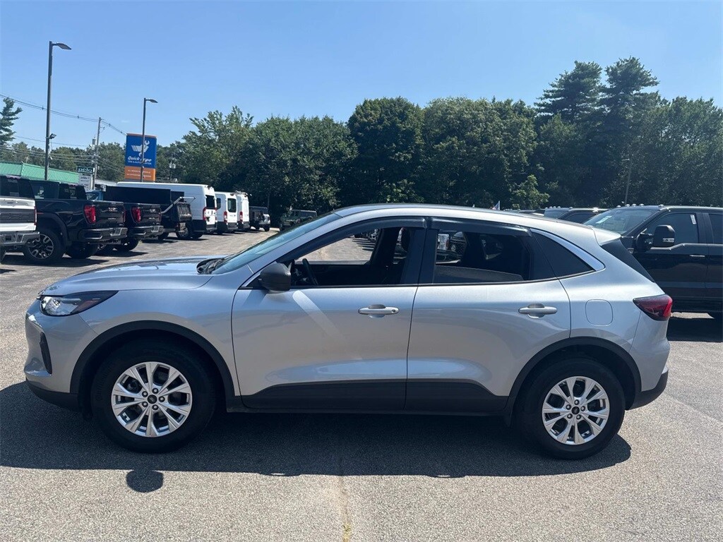 2023 Ford Escape Active photo 2