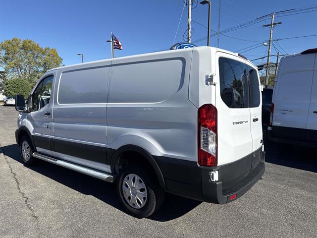 2024 Ford Transit Cargo Van photo 3