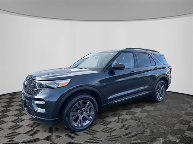 2022 Ford Explorer XLT's photo