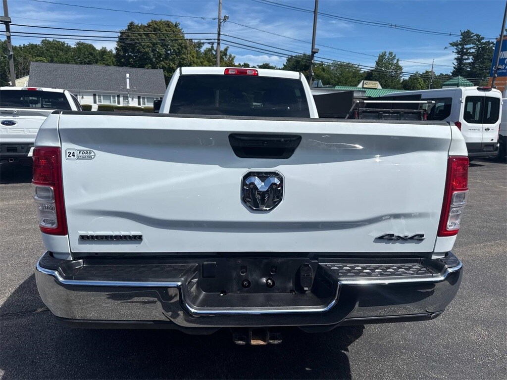 2024 Ram 3500 Big Horn photo 4