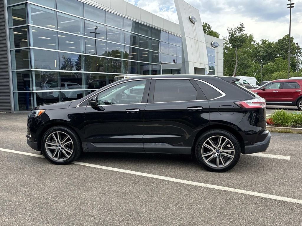 Used 2019 Ford Edge Titanium SUV