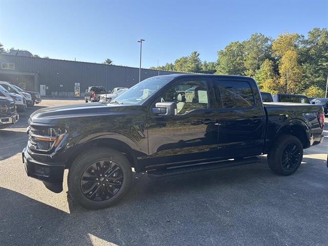 2025 Ford F-150 XLT photo 2