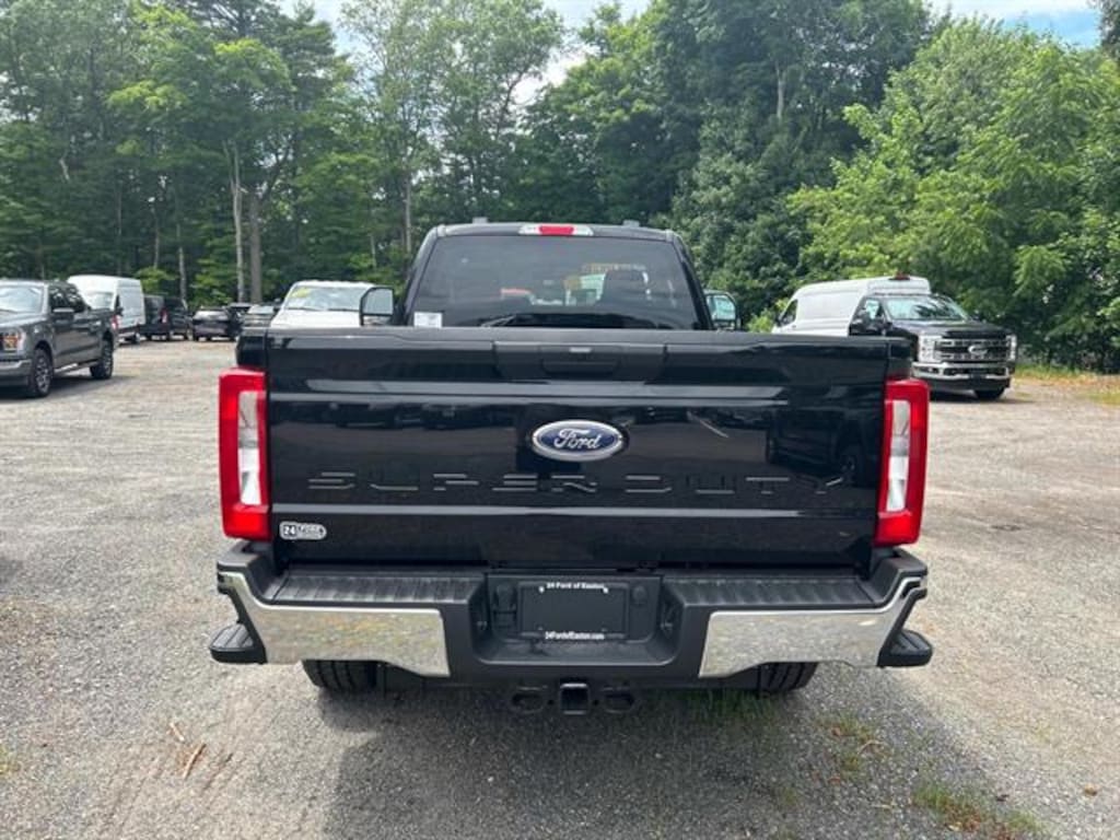 New 2025 Ford Super Duty F-250 XLT TRUCK