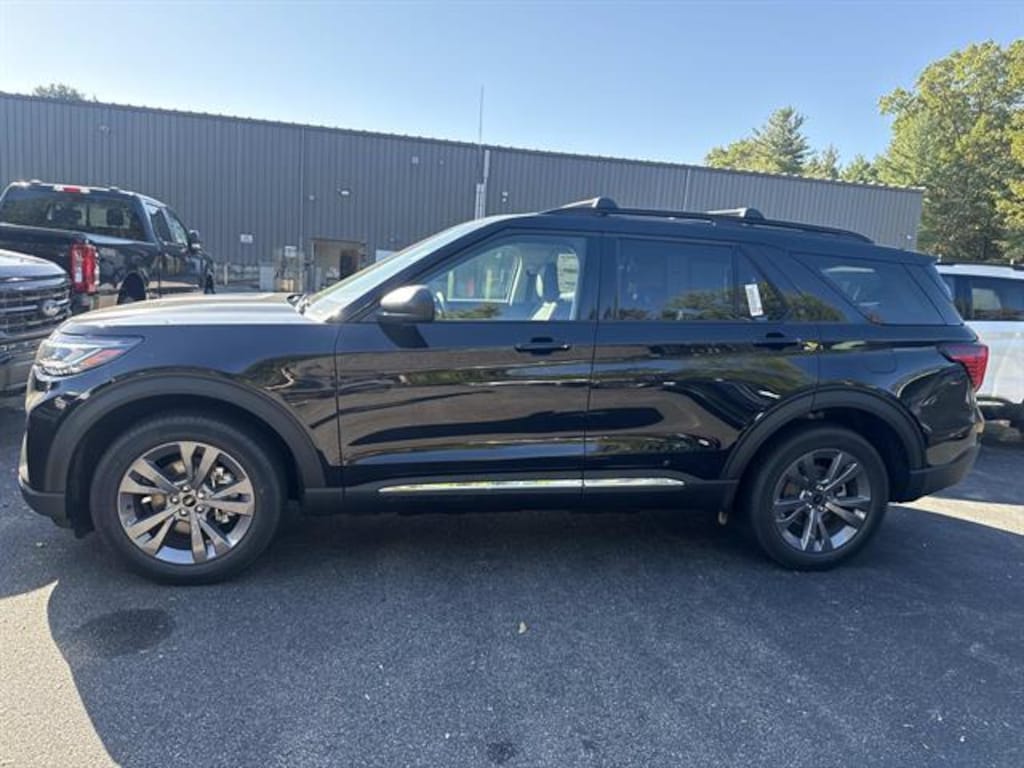 New 2025 Ford Explorer Active SUV