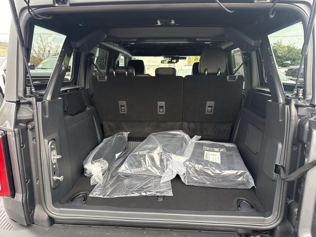 New 2025 Ford Bronco Badlands SUV