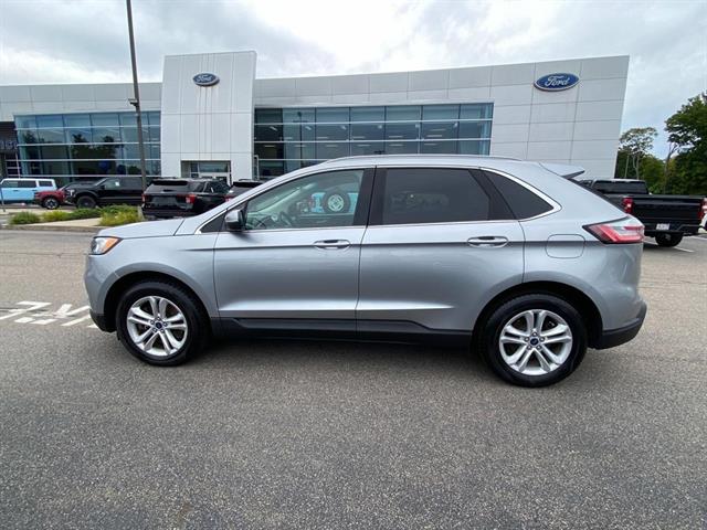 2020 Ford Edge SEL photo 4