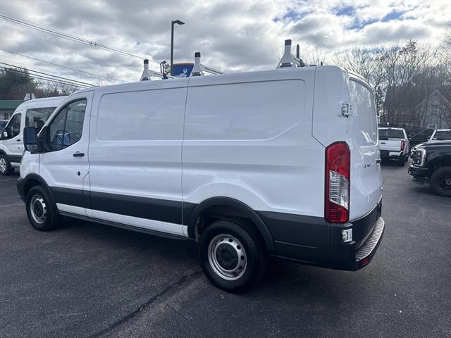 2018 Ford Transit Cargo Van photo 3