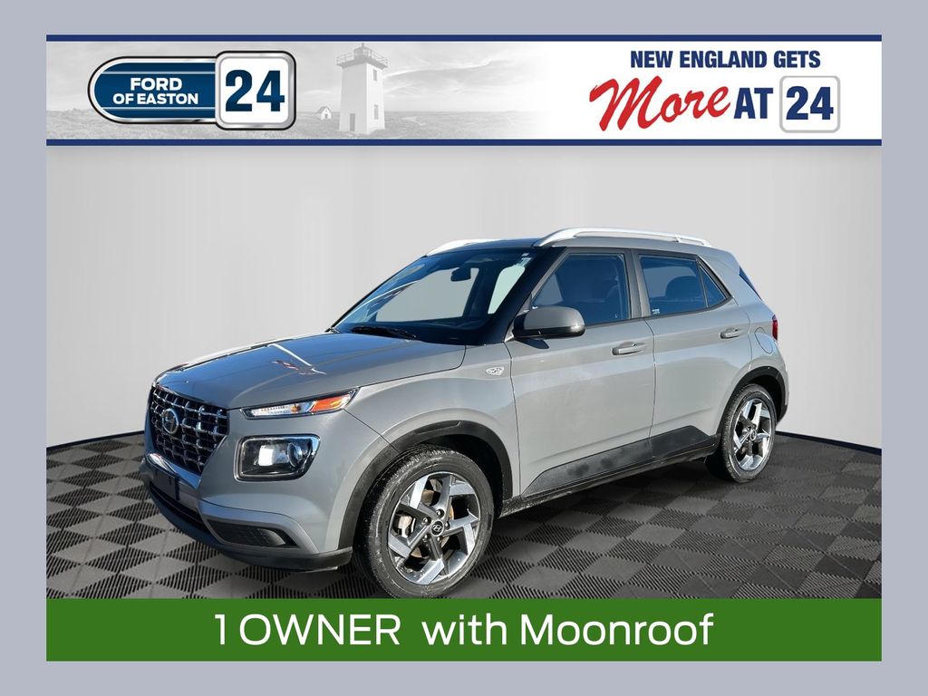 2022 Hyundai Venue SEL