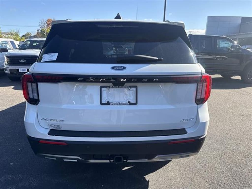 New 2025 Ford Explorer Active SUV