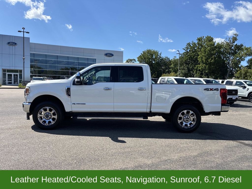 Used 2022 Ford F-250 Lariat Crew Cab Truck