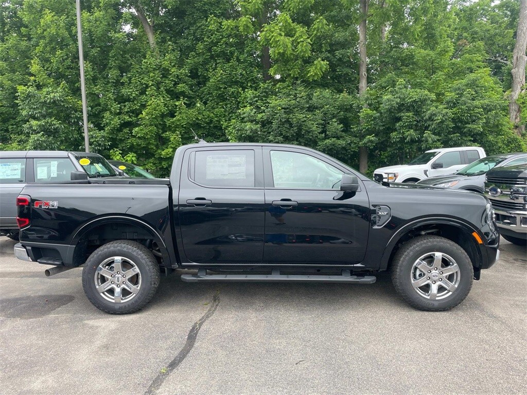 2025 Ford Ranger XLT photo 2