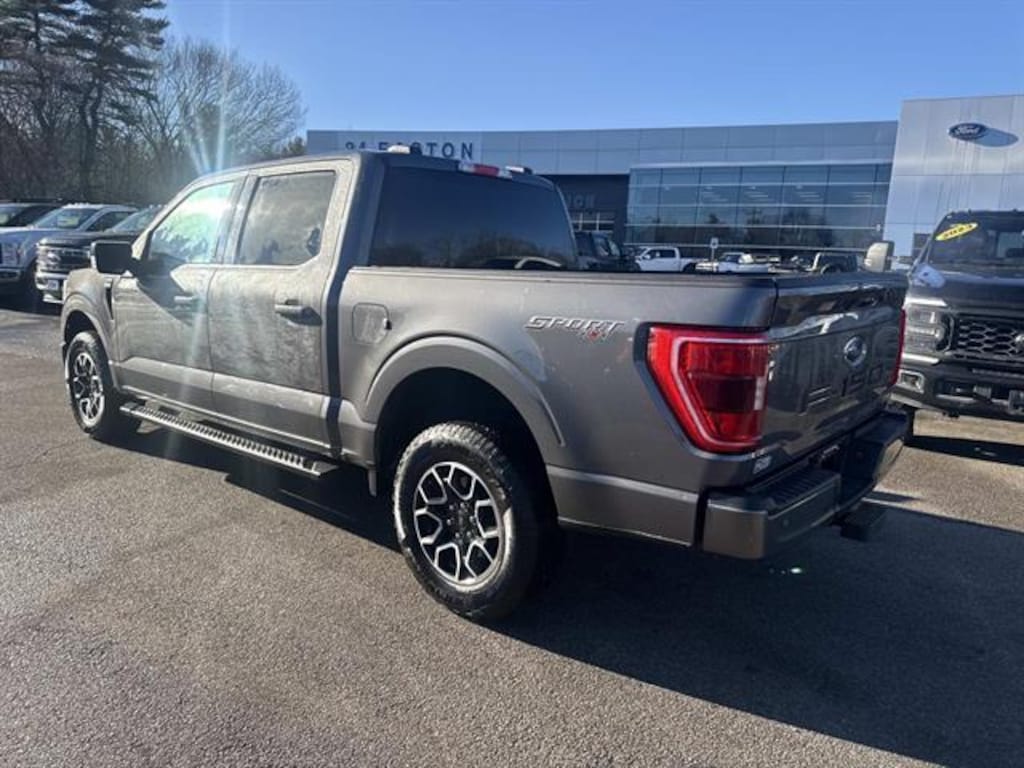 Certified 2022 Ford F-150 XLT CREW CAB TRUCK