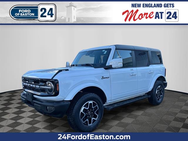 2023 Ford Bronco 4-Door Outer Banks's photo