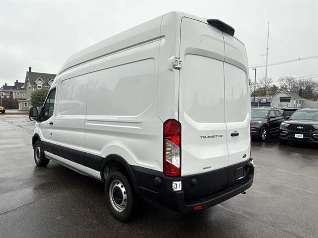 2020 Ford Transit Cargo Van photo 2