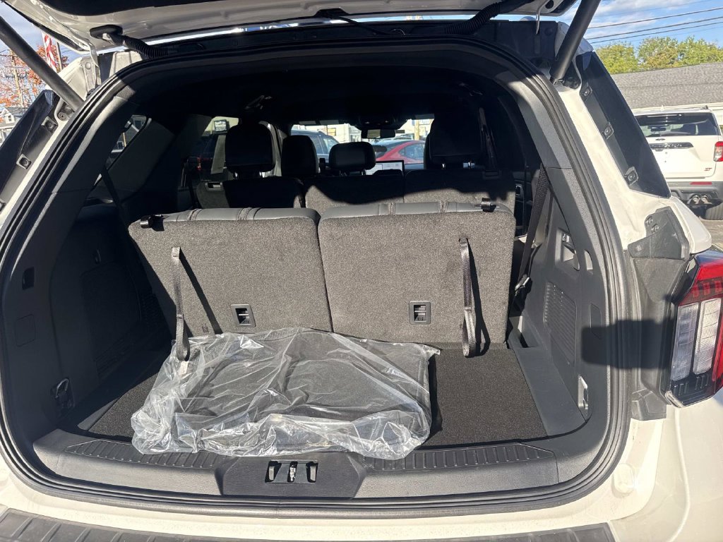 New 2026 Ford Explorer ST-Line SUV