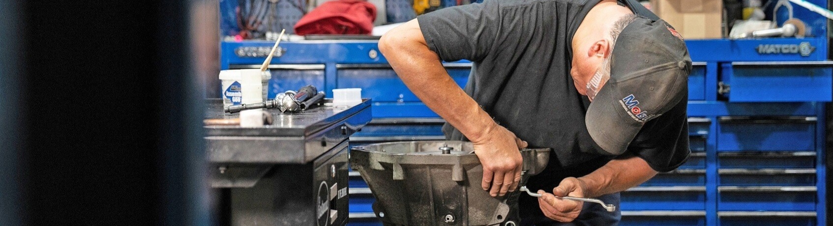  service and parts advisor working