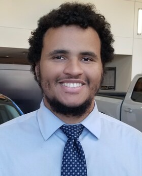 Staff member Igor Bernardo from ID_4746960a5c85