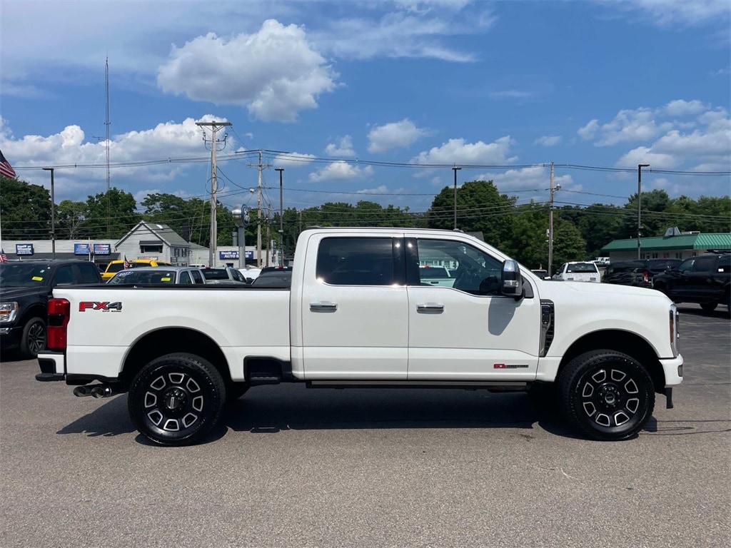 Used 2024 Ford F-350 Super Duty Platinum with VIN 1FT8W3BM4REC27730 for sale in South Easton, MA