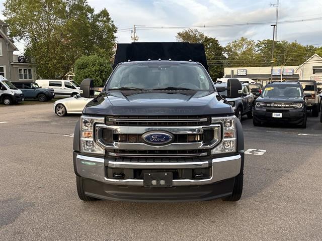 2022 Ford F-450 XLT photo 2
