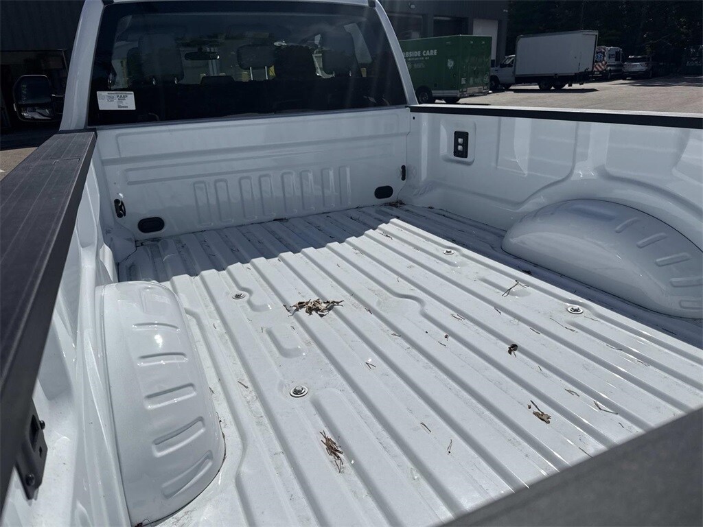 2025 Ford F-350 XL photo 4