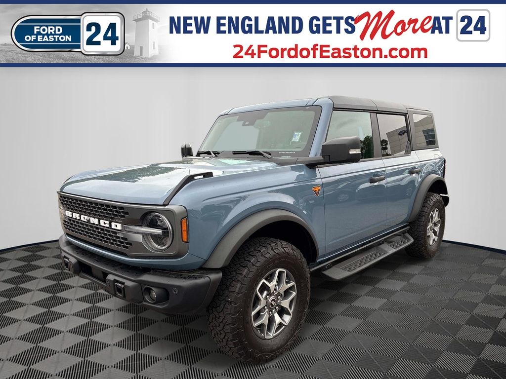 2025 Ford Bronco Badlands 4x4's photo