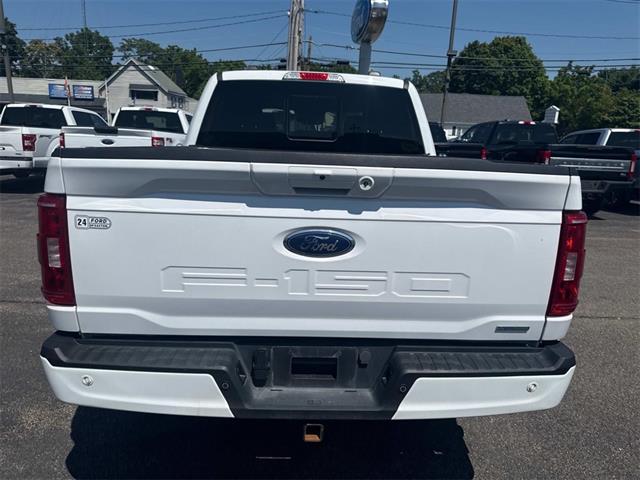 2023 Ford F-150 XLT photo 4
