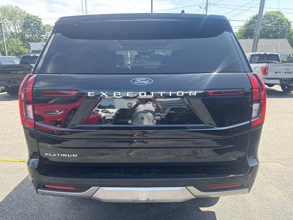 Used 2025 Ford Expedition Platinum SUV