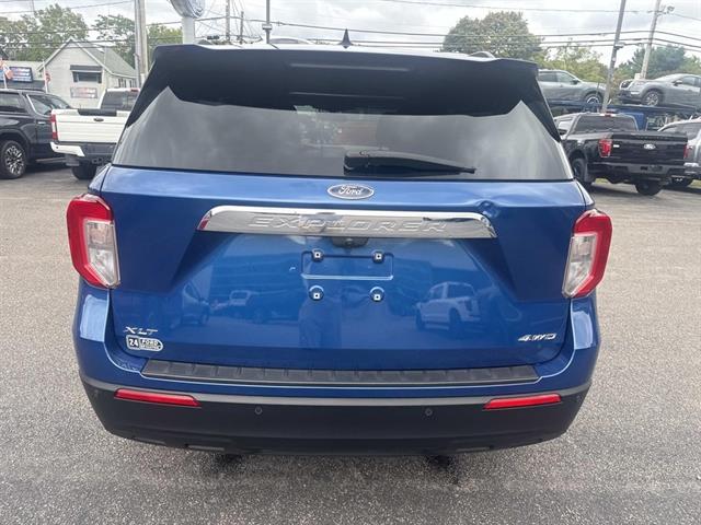 2022 Ford Explorer XLT photo 3