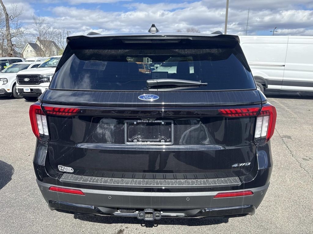 New 2026 Ford Explorer ST-Line SUV