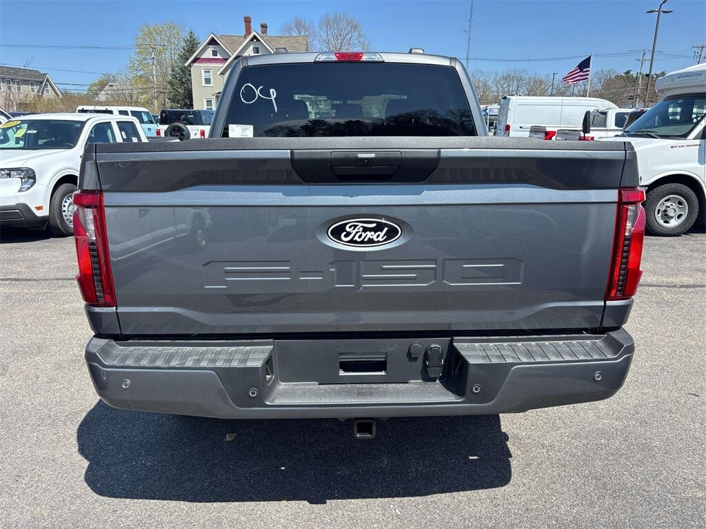2025 Ford F-150 STX photo 3