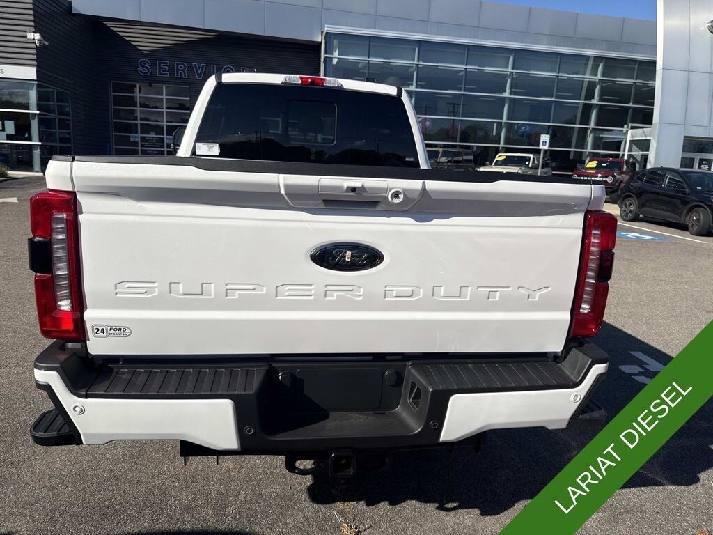 New 2026 Ford F-350SD Lariat Truck