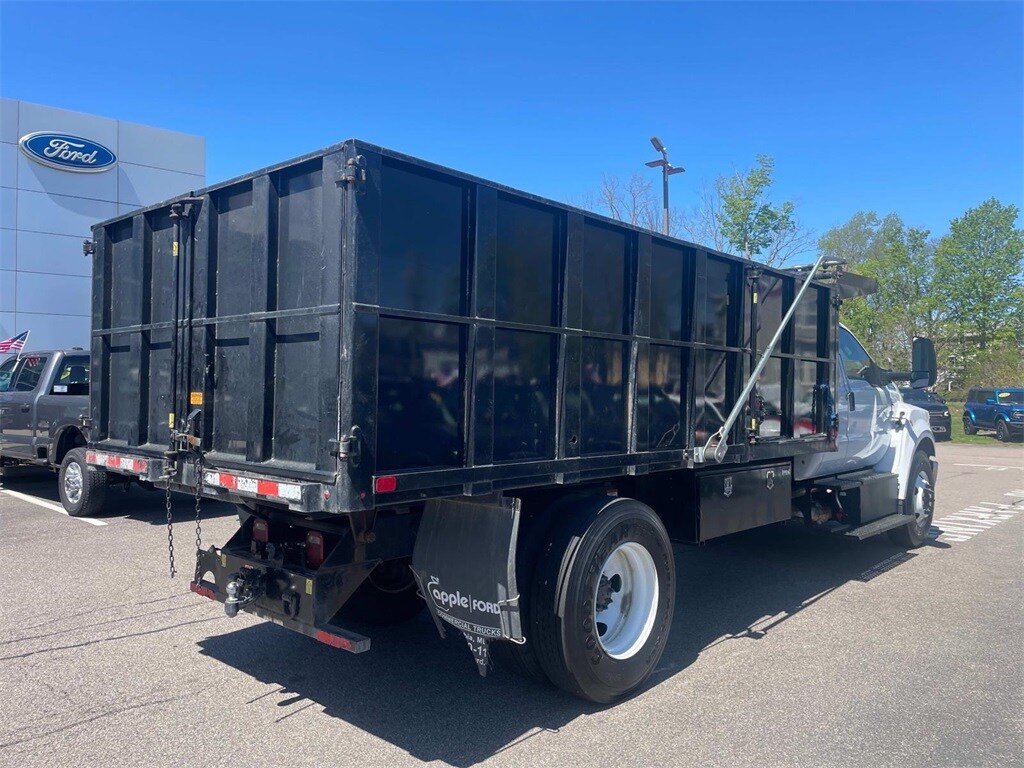2023 Ford F-650 Base SuperCab photo 2