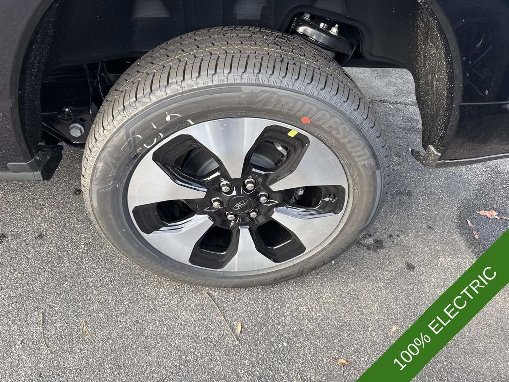 New 2025 Ford F-150 Lightning Platinum TRUCK