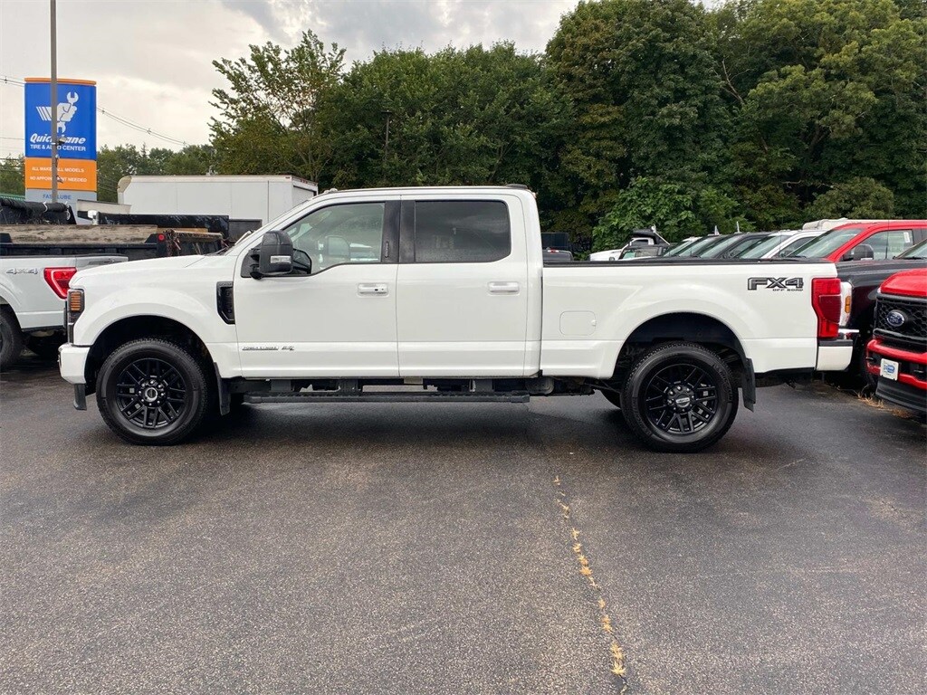 2022 Ford F-250 Lariat photo 4