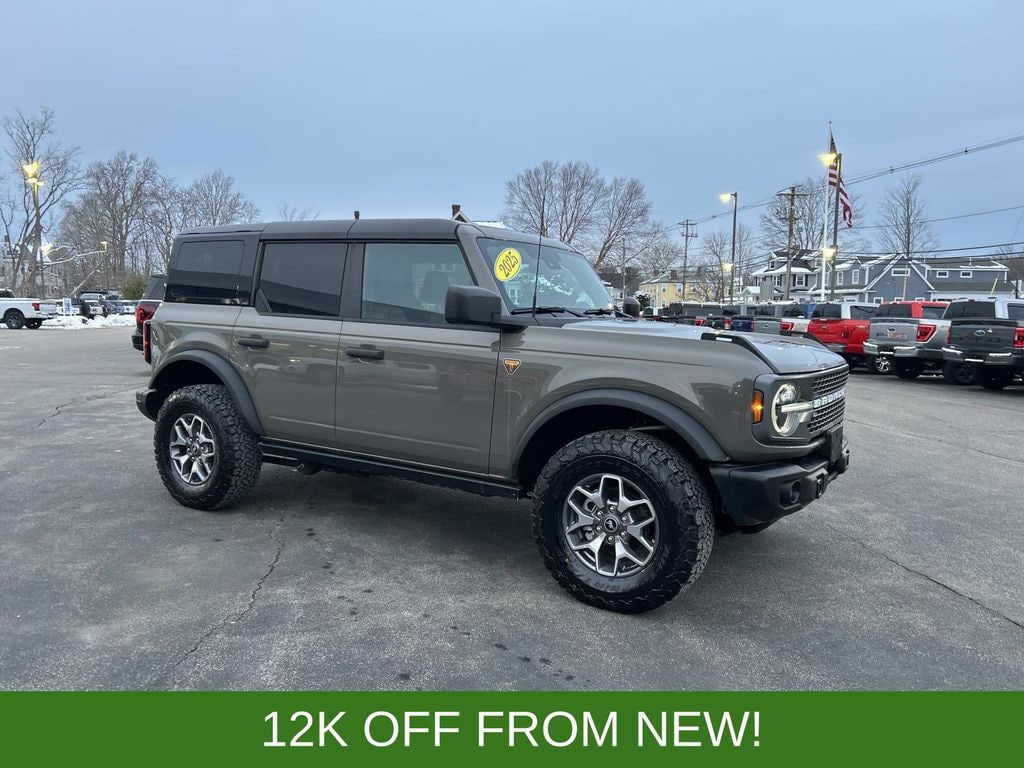 Used 2025 Ford Bronco Badlands SUV