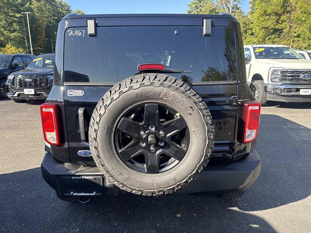 2025 Ford Bronco Big Bend photo 2