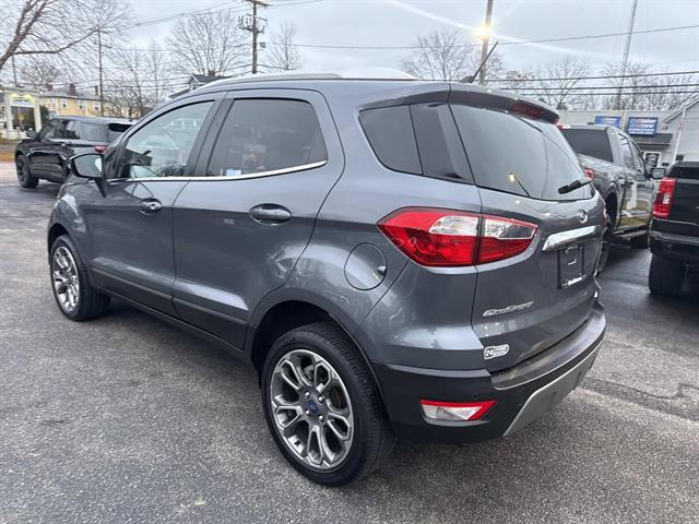 2018 Ford EcoSport Titanium photo 2