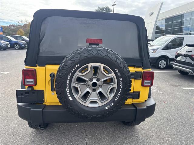 2015 Jeep Wrangler Rubicon photo 4