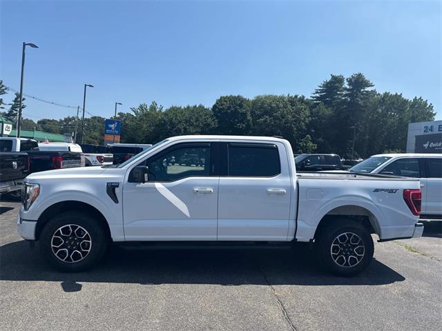 2023 Ford F-150 XLT photo 2