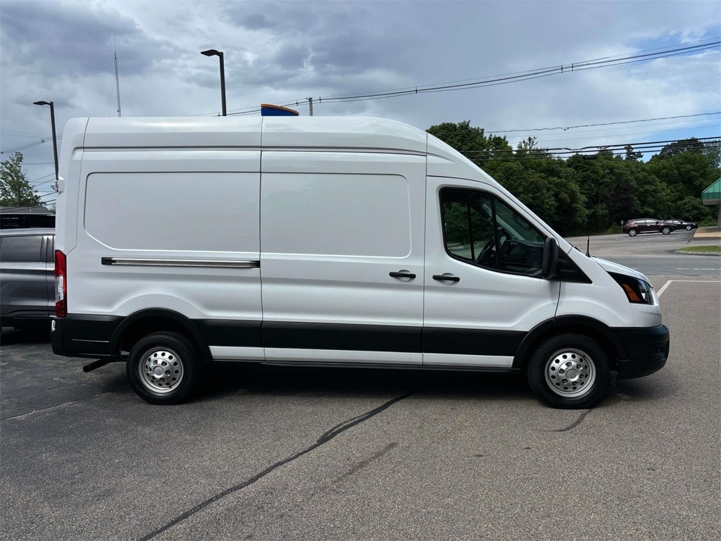 Used 2022 Ford Transit Van Base with VIN 1FTBR2X88NKA64658 for sale in South Easton, MA