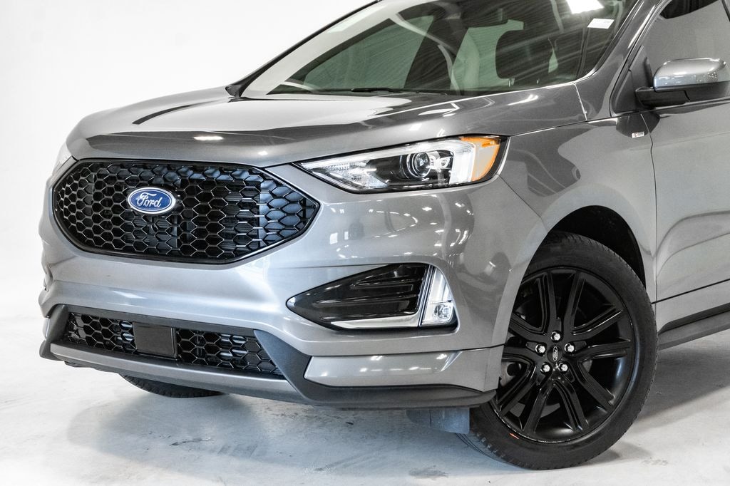 Used 2022 Ford Edge SUV