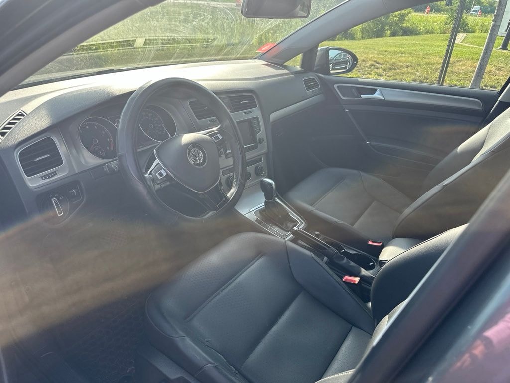 Used 2015 Volkswagen Golf TSI Hatchback