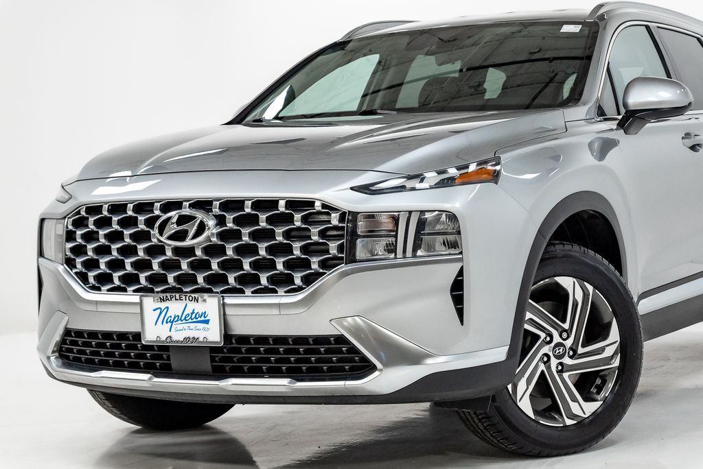 2022 Hyundai Santa Fe SEL - Photo 2
