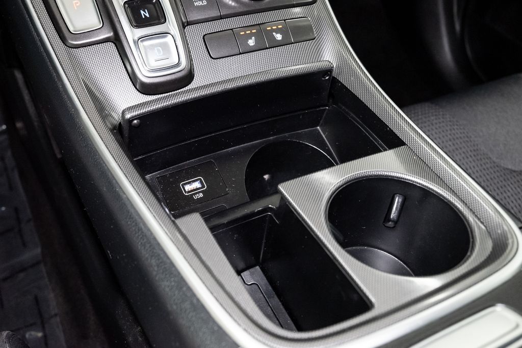 2022 Hyundai Santa Fe SEL - Photo 17