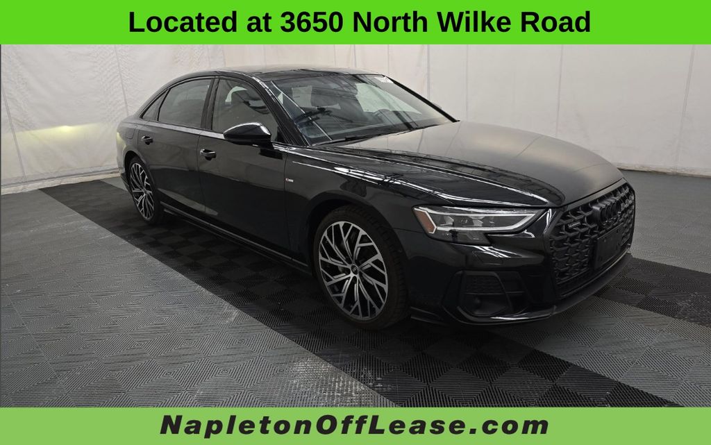 2023 Audi A8 55 TFSI L quattro Tiptronic's photo