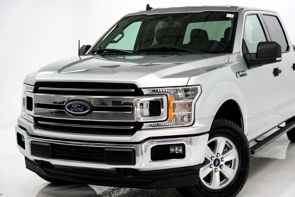 2019 Ford F-150 XLT photo 2