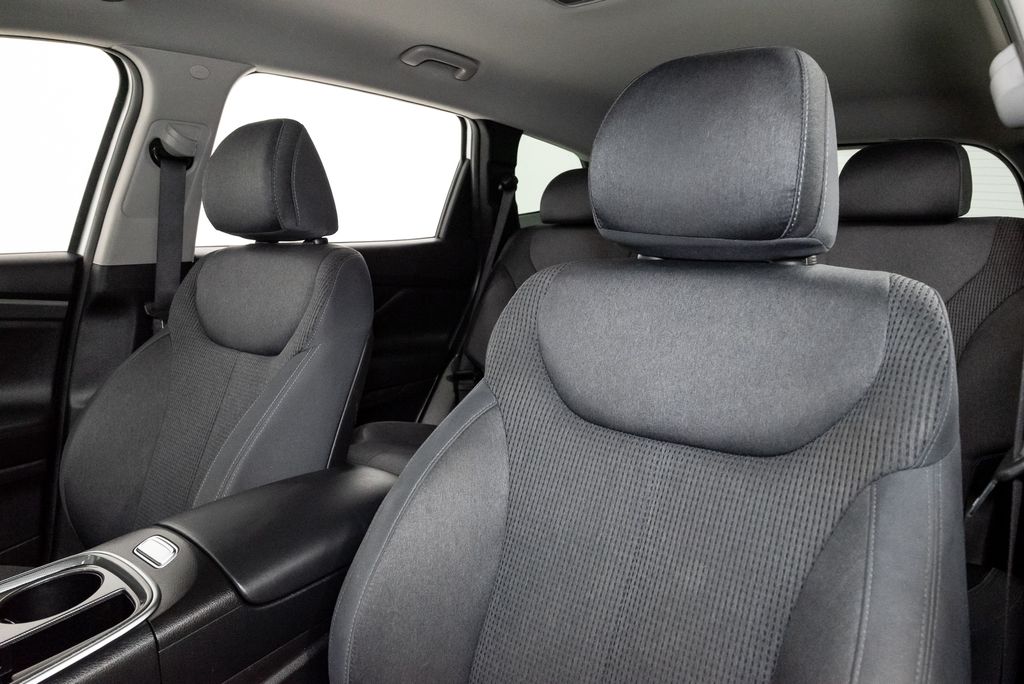 2022 Hyundai Santa Fe SEL - Photo 8