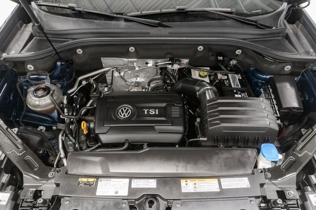 Used 2022 Volkswagen Atlas 2.0T SE w/Technology SUV